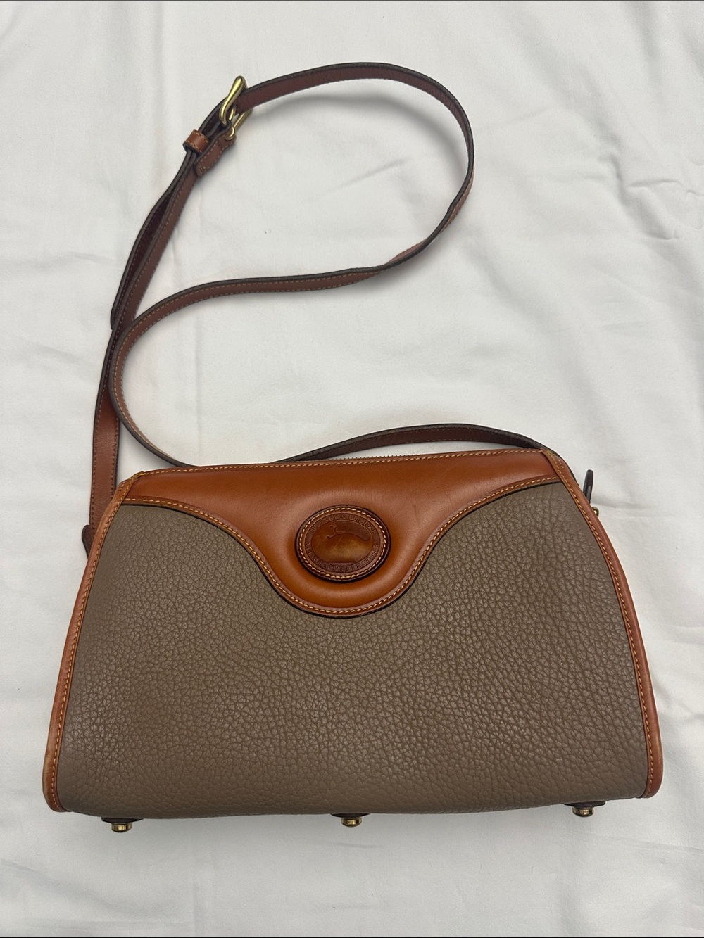 PreOwned - Dooney & Bourke Taupe Pebble Leather Crossbody with Brown Trim